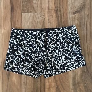 Daytrip leopard shorts